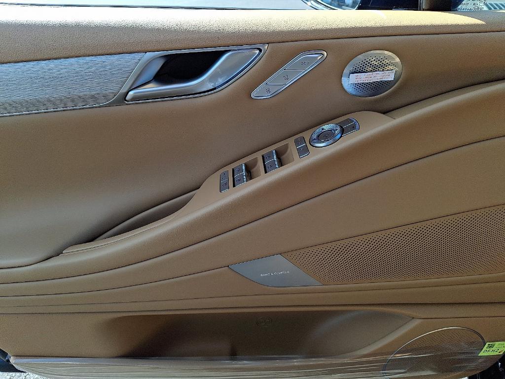 new 2026 Genesis G80 car