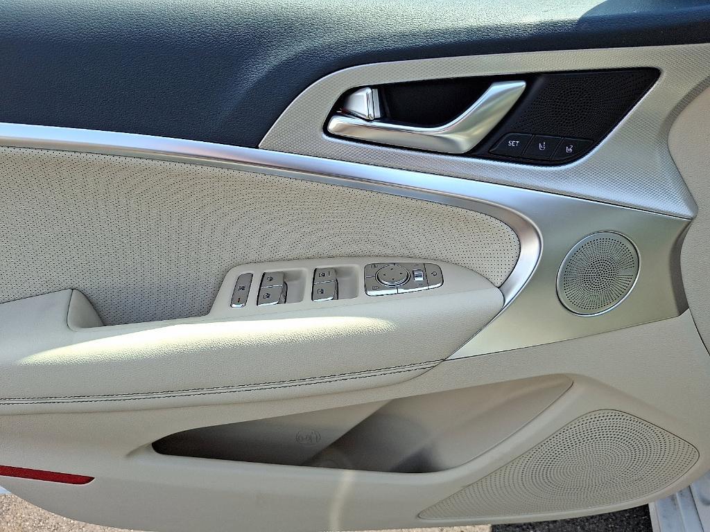 new 2026 Genesis G70 car, priced at $52,275