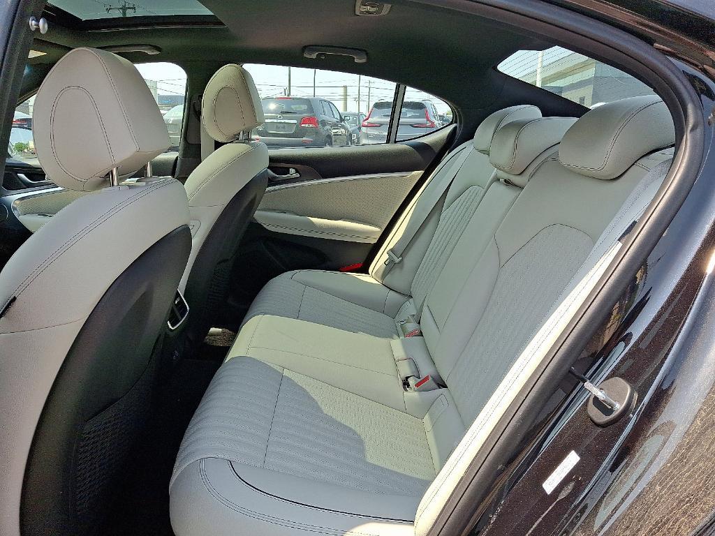 used 2025 Genesis G70 car, priced at $49,555
