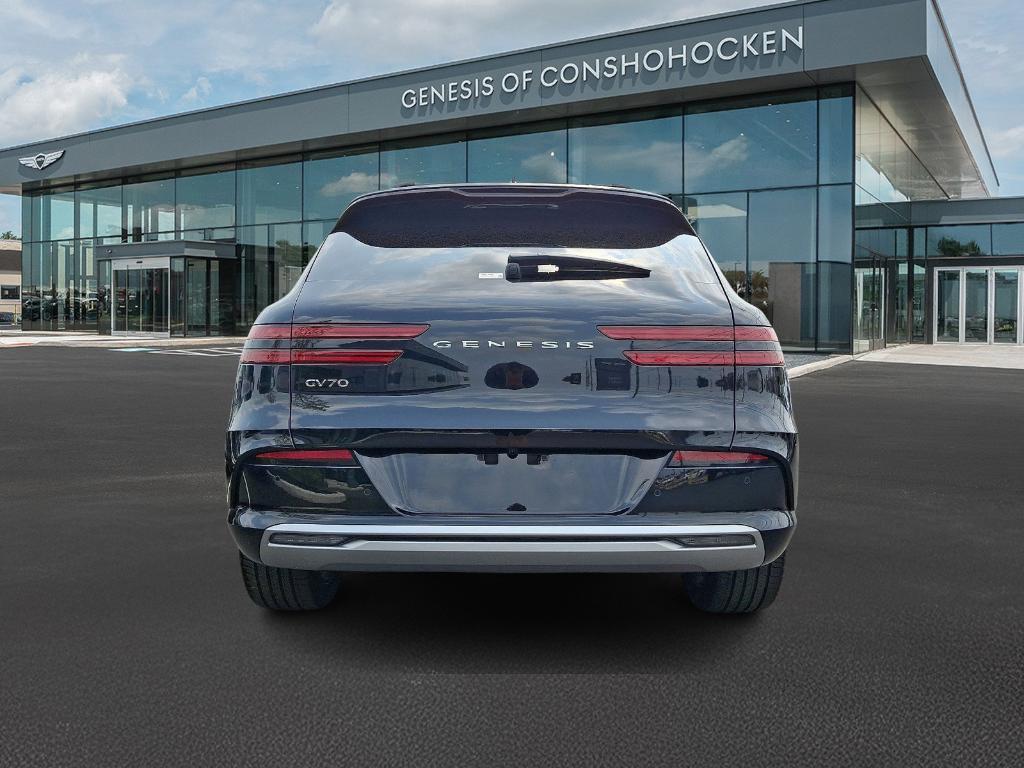 used 2025 Genesis Electrified GV70 car, priced at $59,998