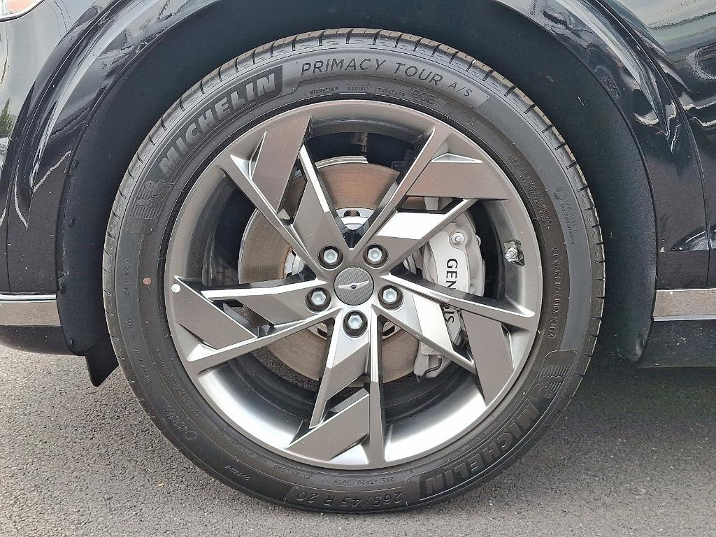 used 2025 Genesis Electrified GV70 car, priced at $59,998