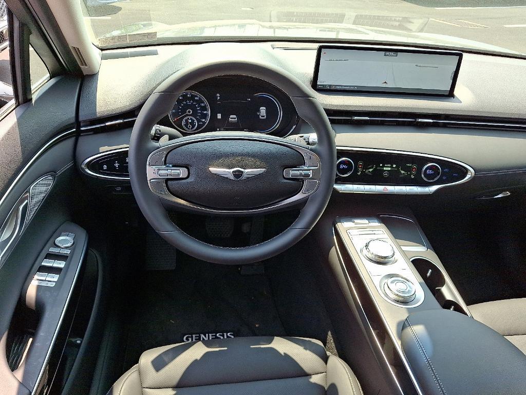 used 2025 Genesis GV70 car