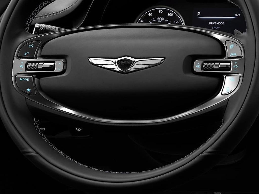 used 2025 Genesis GV70 car