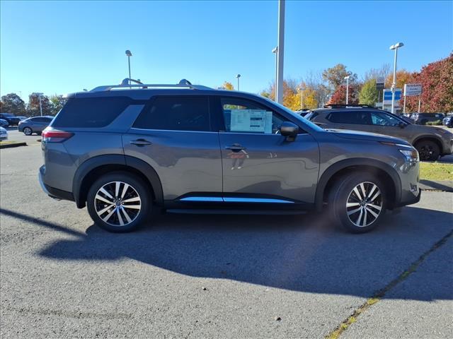 new 2025 Nissan Pathfinder car, priced at $42,525