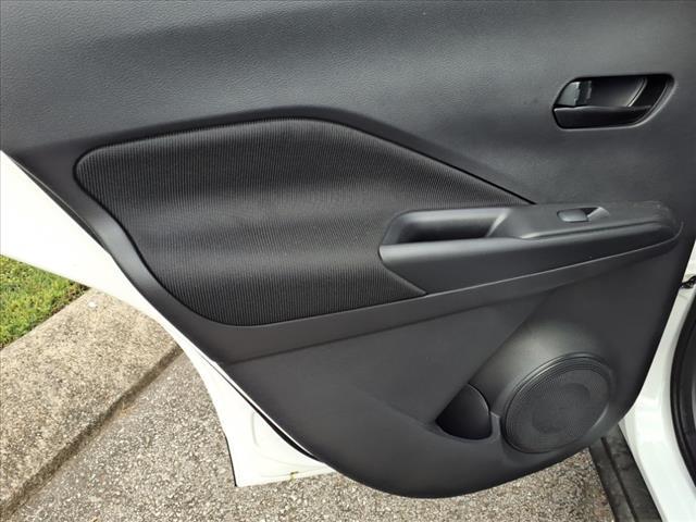 new 2025 Nissan Kicks Play car, priced at $21,949
