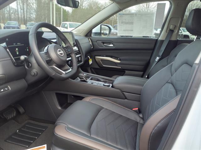 new 2025 Nissan Pathfinder car, priced at $51,096