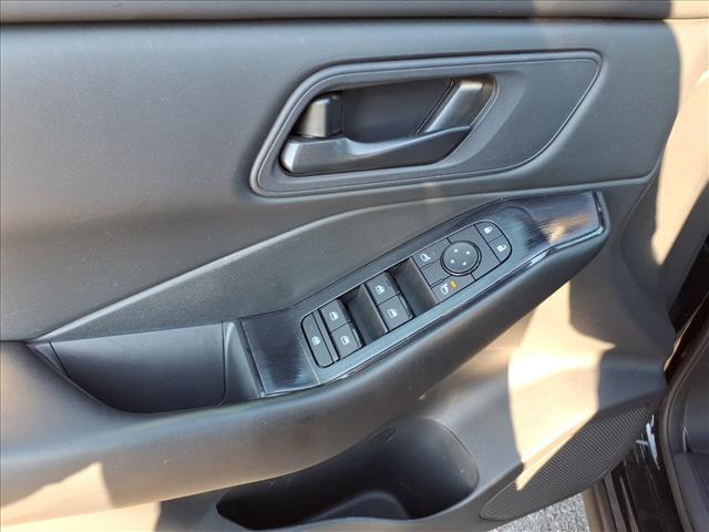 used 2025 Nissan Rogue car, priced at $25,950