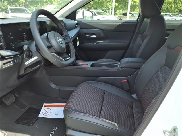 new 2025 Nissan Kicks car, priced at $27,389