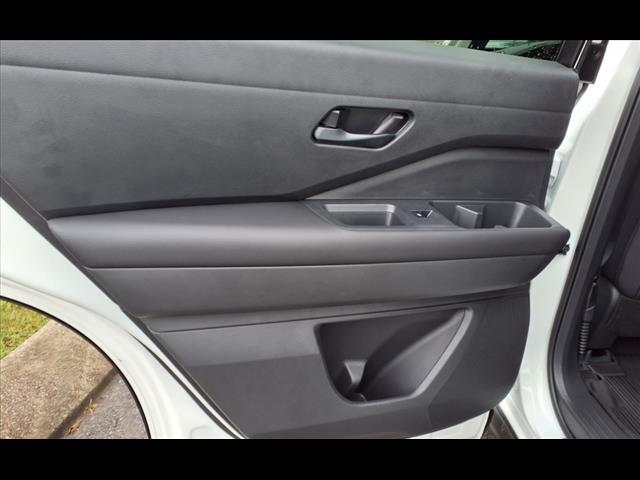 new 2025 Nissan Pathfinder car, priced at $43,505