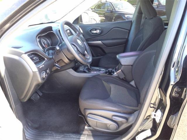 used 2019 Jeep Cherokee car, priced at $18,550