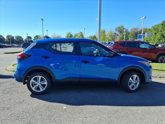new 2025 Nissan Kicks Play car, priced at $20,865