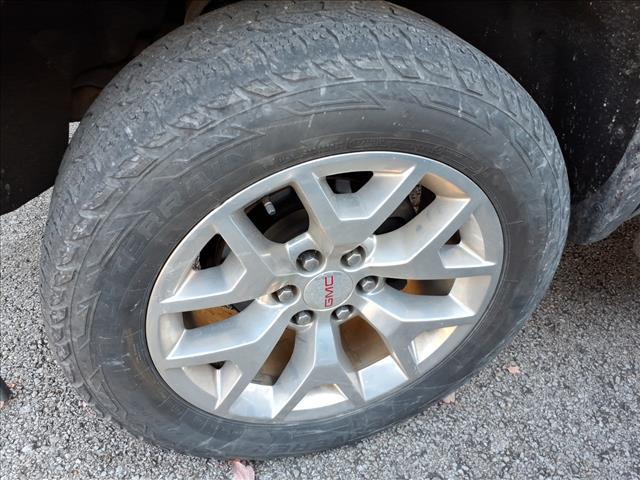 used 2018 GMC Sierra 1500 car, priced at $27,895