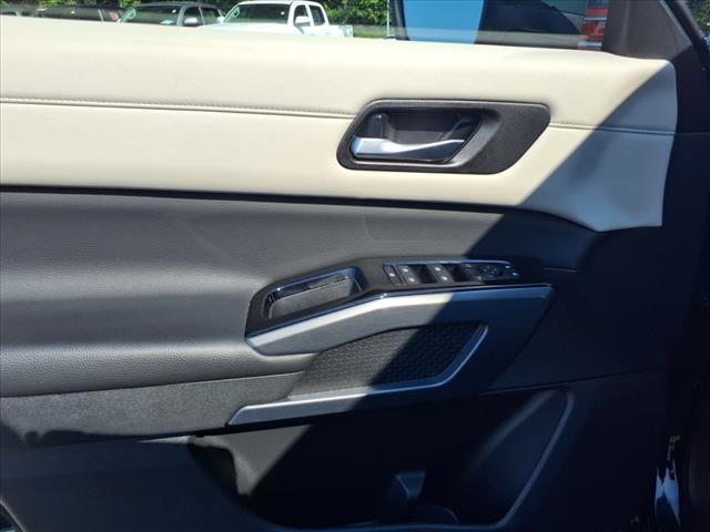 used 2024 Nissan Pathfinder car, priced at $33,850