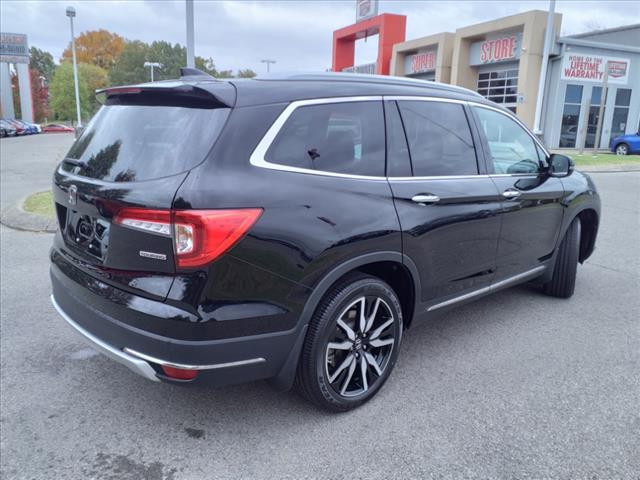 used 2022 Honda Pilot car, priced at $33,000