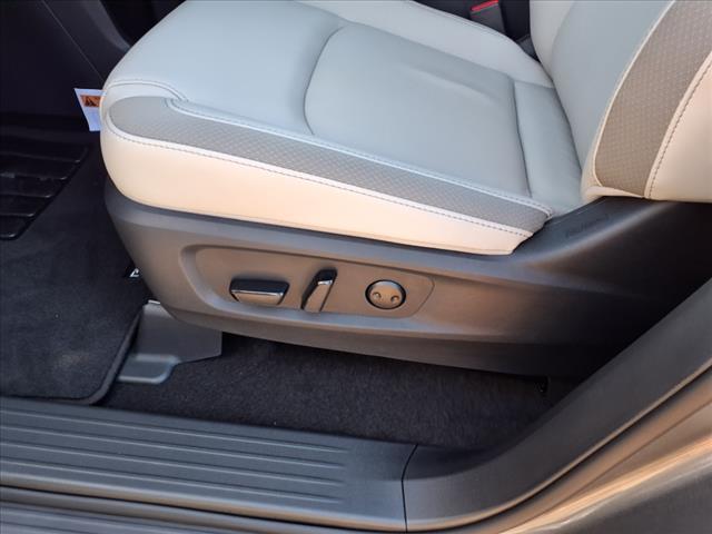 new 2025 Nissan Pathfinder car, priced at $45,497