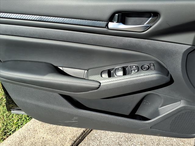 new 2025 Nissan Altima car, priced at $25,965