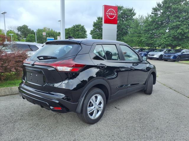 new 2025 Nissan Kicks Play car, priced at $21,871
