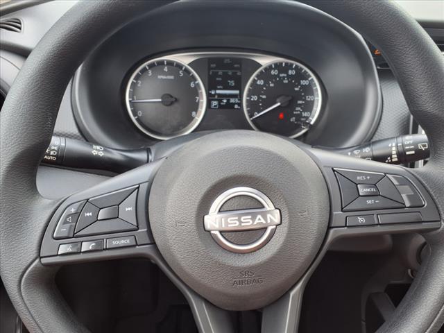 new 2025 Nissan Kicks Play car, priced at $21,871
