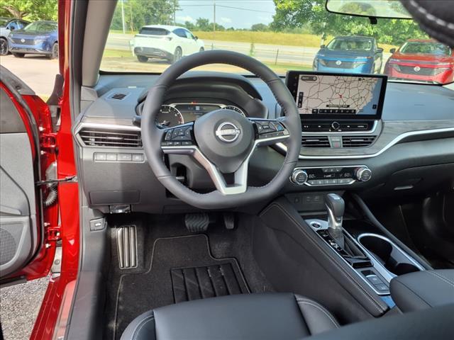 new 2025 Nissan Altima car, priced at $32,735