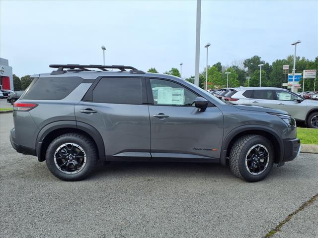 new 2025 Nissan Pathfinder car, priced at $42,557