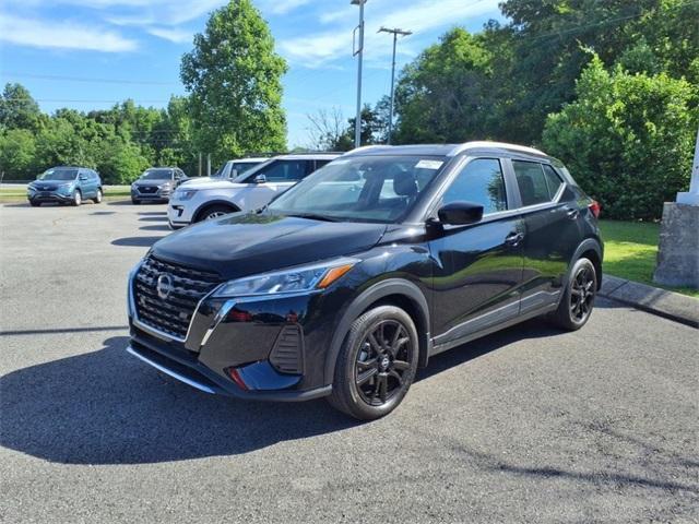 used 2024 Nissan Kicks car