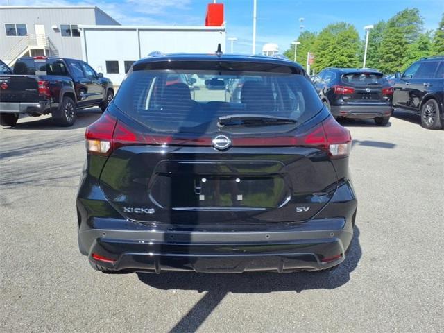 used 2024 Nissan Kicks car