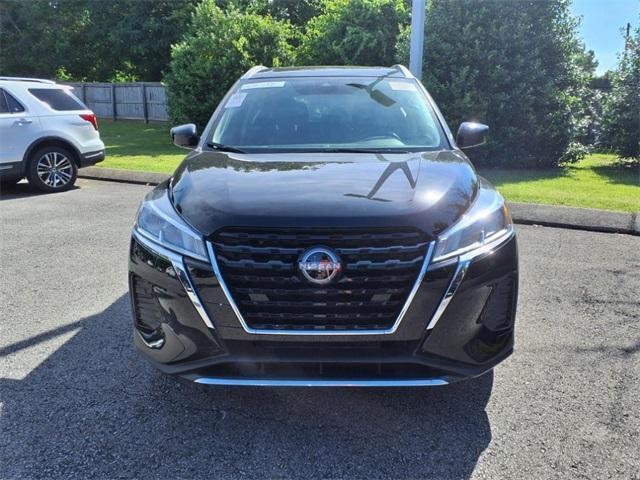 used 2024 Nissan Kicks car