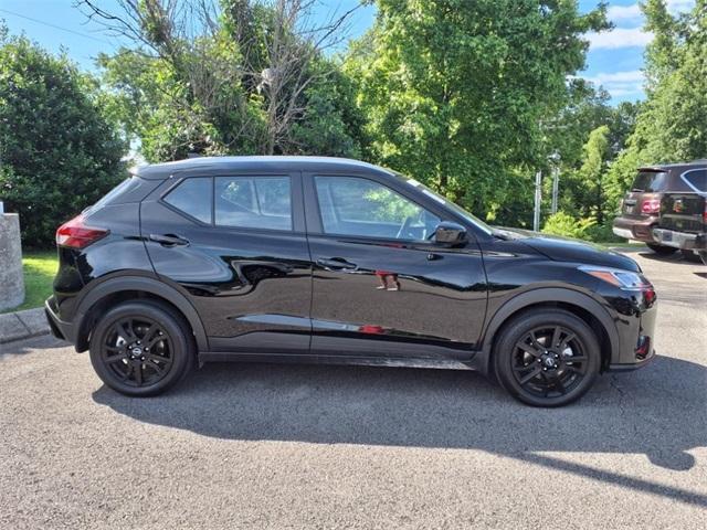 used 2024 Nissan Kicks car