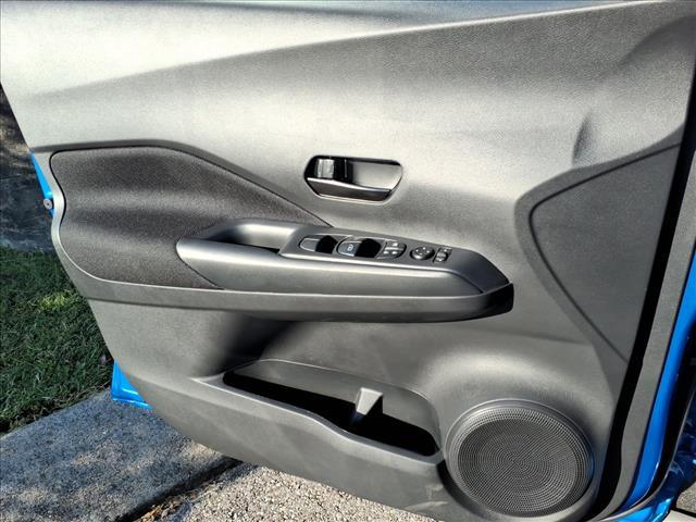 new 2025 Nissan Kicks Play car, priced at $20,865