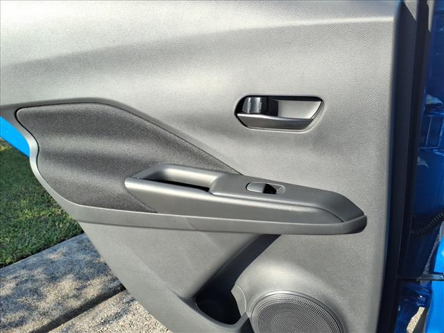 new 2025 Nissan Kicks Play car, priced at $20,865