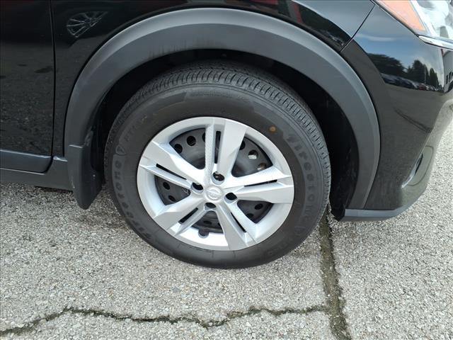 used 2024 Nissan Kicks car