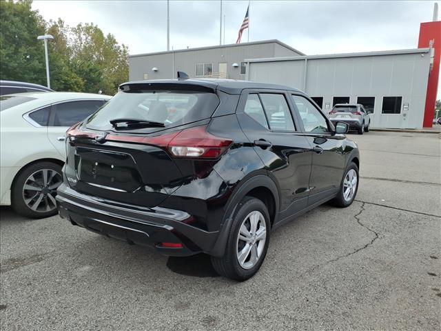 used 2024 Nissan Kicks car