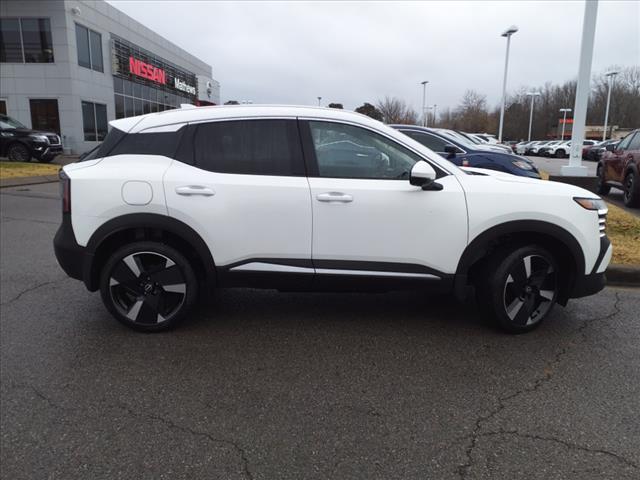 new 2025 Nissan Kicks car, priced at $29,935