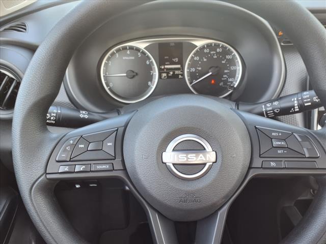 new 2025 Nissan Kicks Play car, priced at $21,871