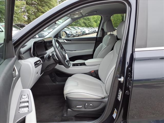 used 2024 Hyundai Palisade car, priced at $34,550