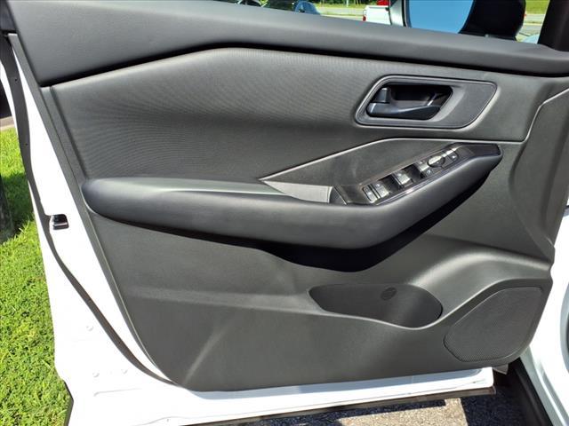 new 2025 Nissan Rogue car, priced at $28,653