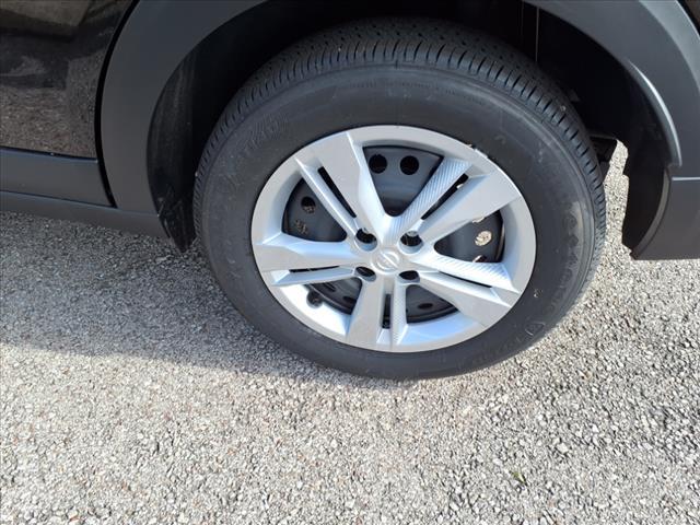 new 2025 Nissan Kicks Play car, priced at $20,275