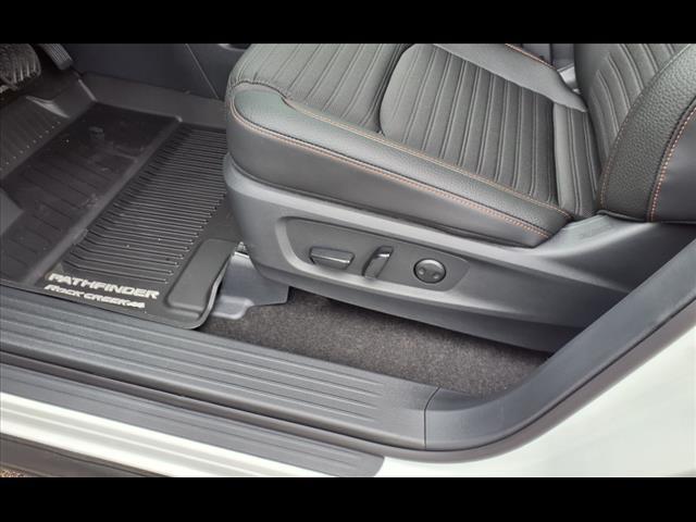 new 2025 Nissan Pathfinder car, priced at $43,505