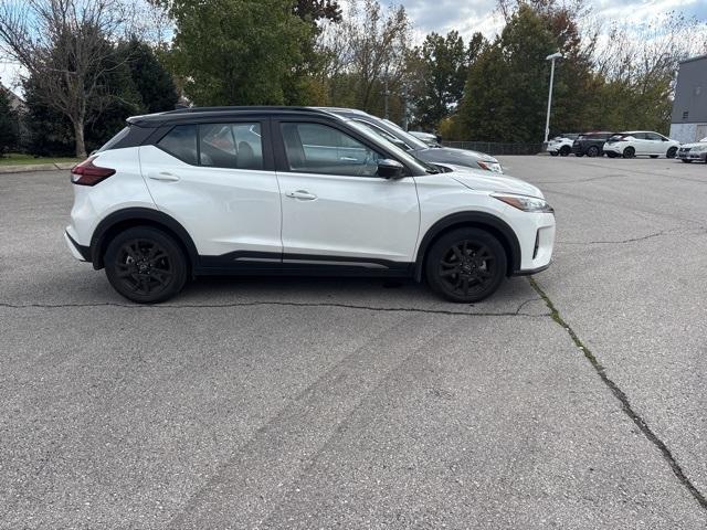used 2023 Nissan Kicks car