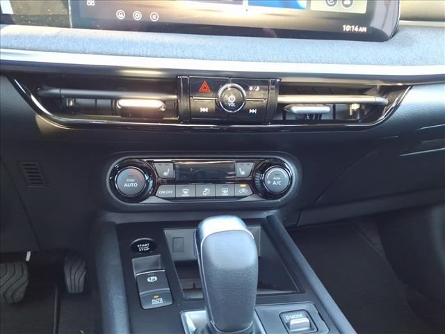 new 2026 Nissan Kicks car, priced at $24,586