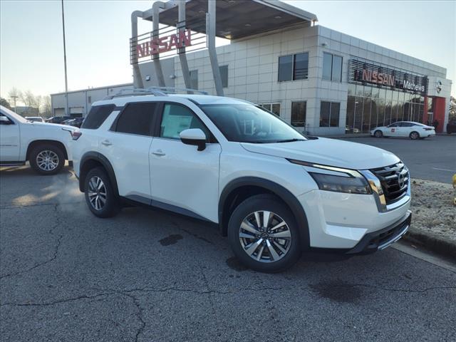 new 2025 Nissan Pathfinder car, priced at $43,650