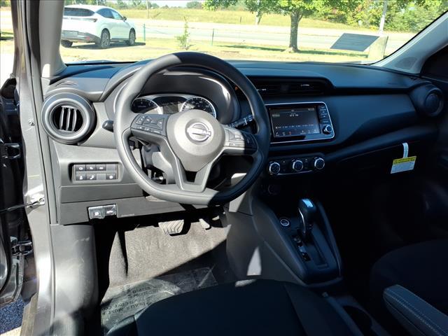 new 2025 Nissan Kicks Play car, priced at $20,865