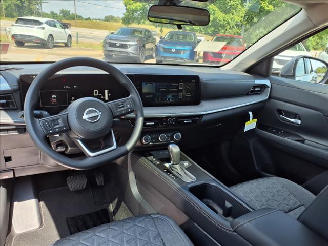 new 2025 Nissan Kicks car, priced at $26,960