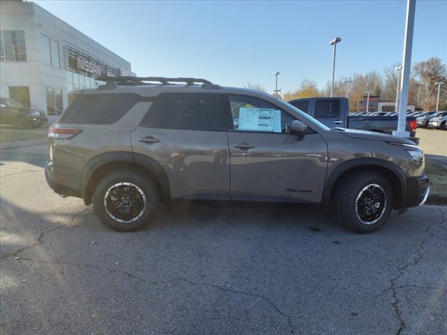 new 2025 Nissan Pathfinder car, priced at $47,575