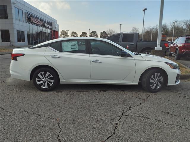 new 2025 Nissan Altima car, priced at $25,552