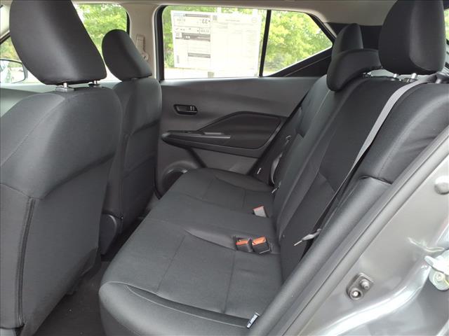 new 2025 Nissan Kicks Play car, priced at $20,865