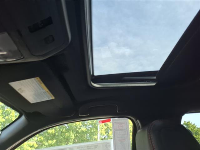 new 2025 Nissan Frontier car, priced at $41,585