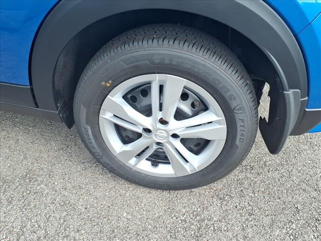 new 2025 Nissan Kicks Play car, priced at $20,865