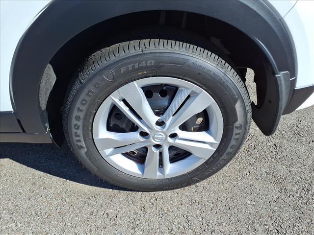 new 2025 Nissan Kicks Play car, priced at $20,865