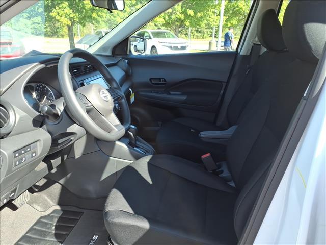 new 2025 Nissan Kicks Play car, priced at $20,865